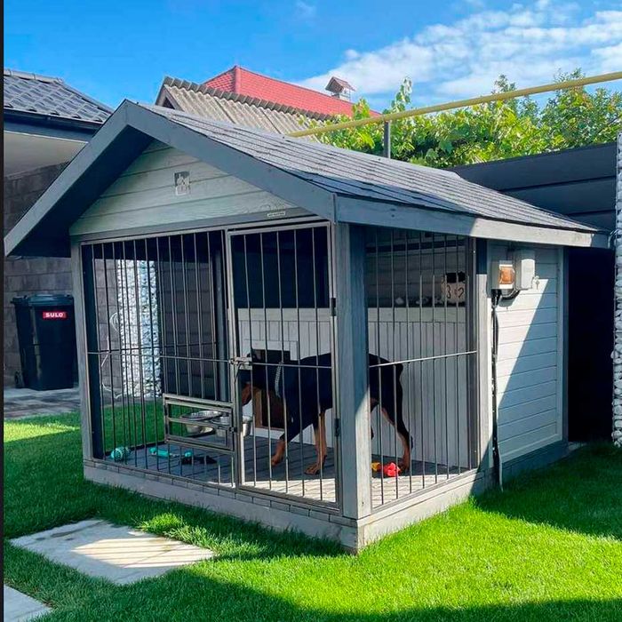 Вольєр з утеплено будкою | Вольєр під ключ