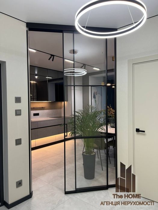 Продам гарну 2к квартиру, Радісна 2, Софія Резиденс