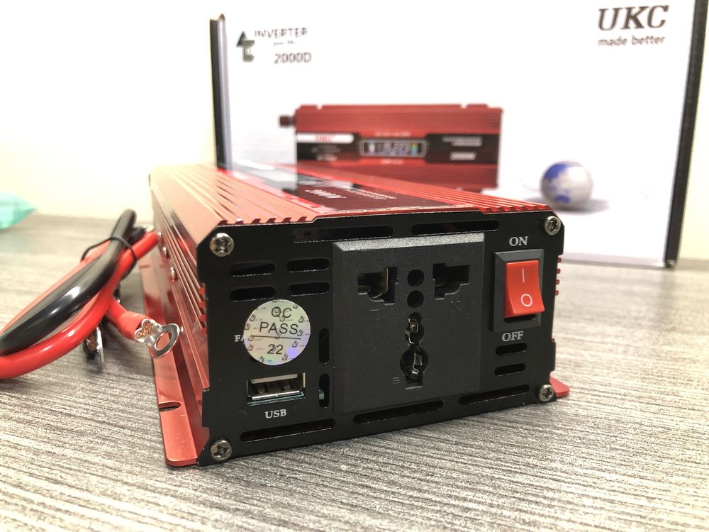 Інвертор UKC 2000W з цифровим LCD дисплеєм