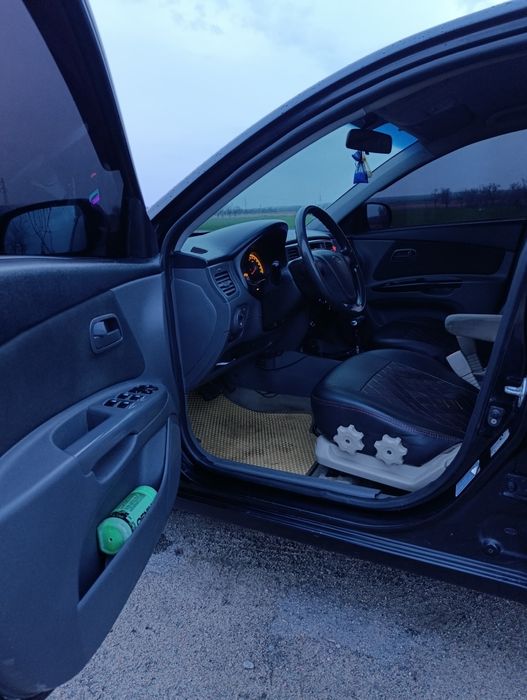 Продам KIA RIO 2010г. 1.4 автомат.