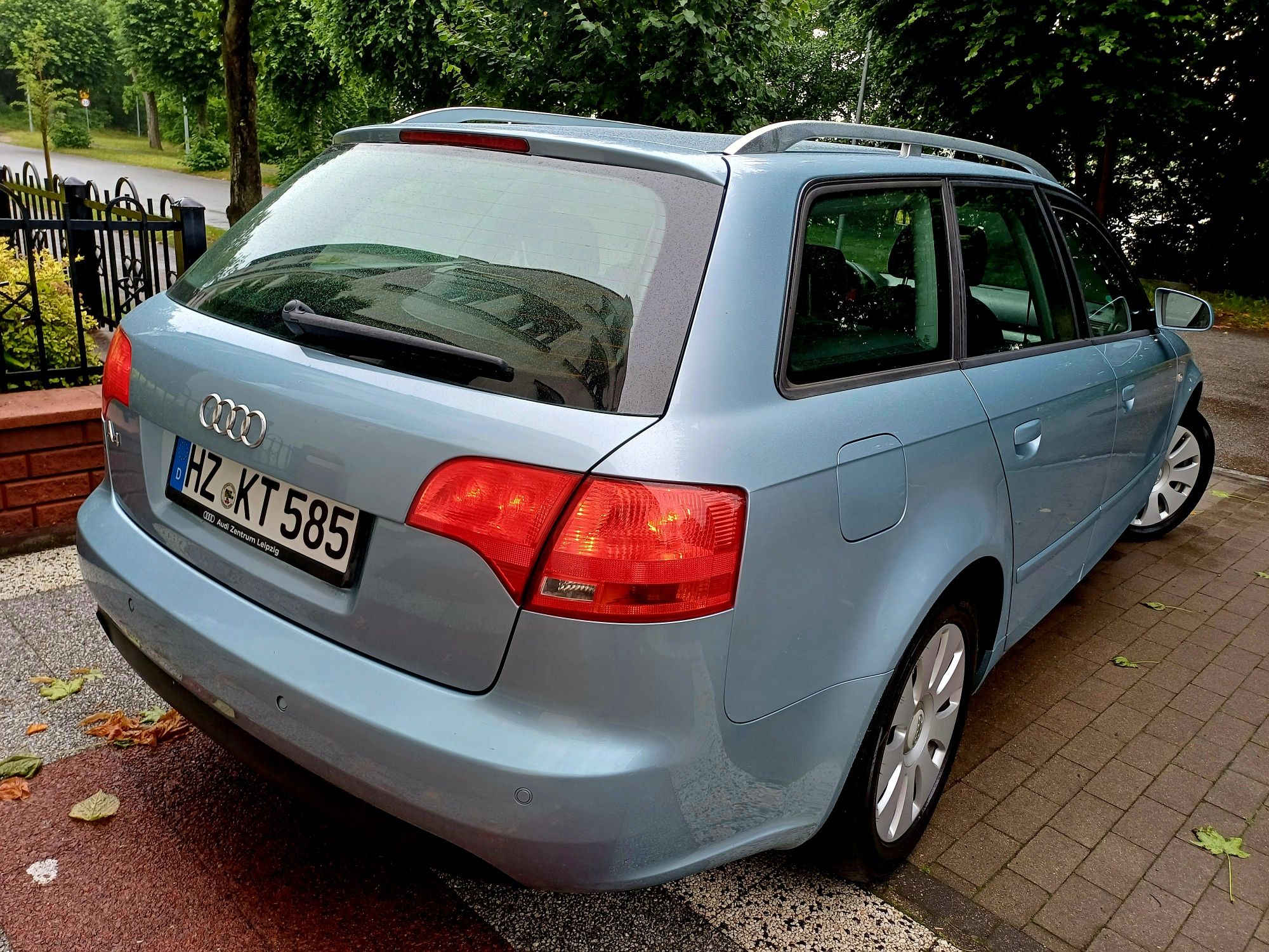 Piękna Bezwypadek Audi A4 B7 Benzyna 2007 Rok Klikatron Alus Reling