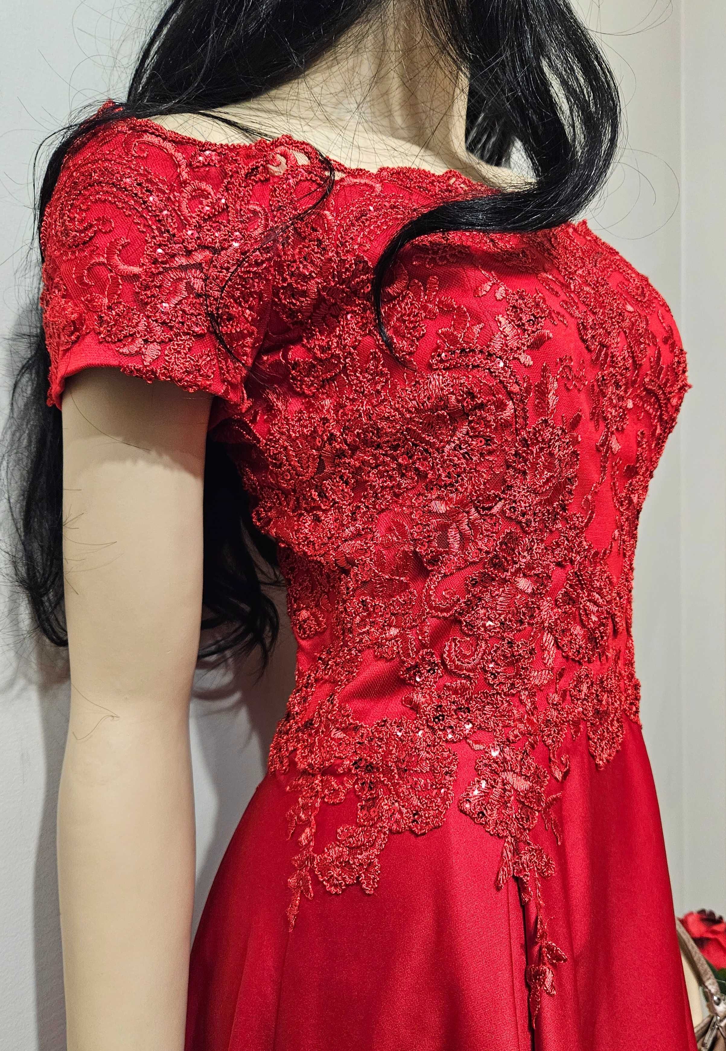 Piękna balowa czerwona suknia z gorsetem XS S