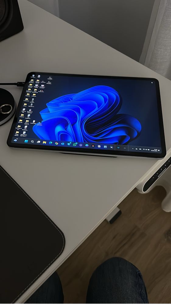 Microsoft Surface laptop Studio