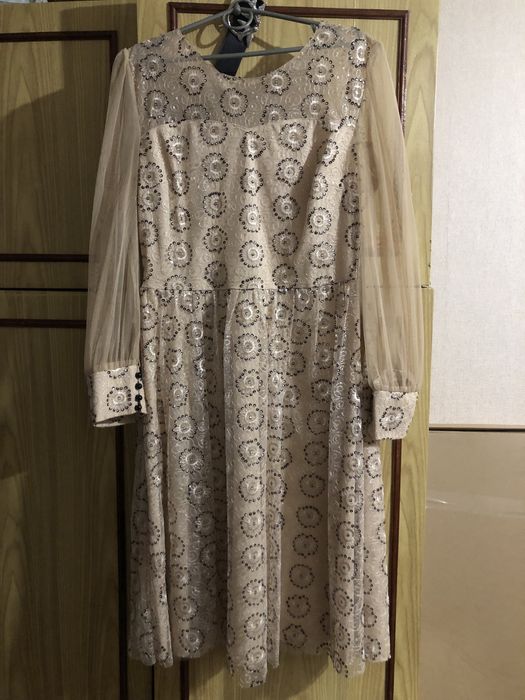 Сукня вечірня