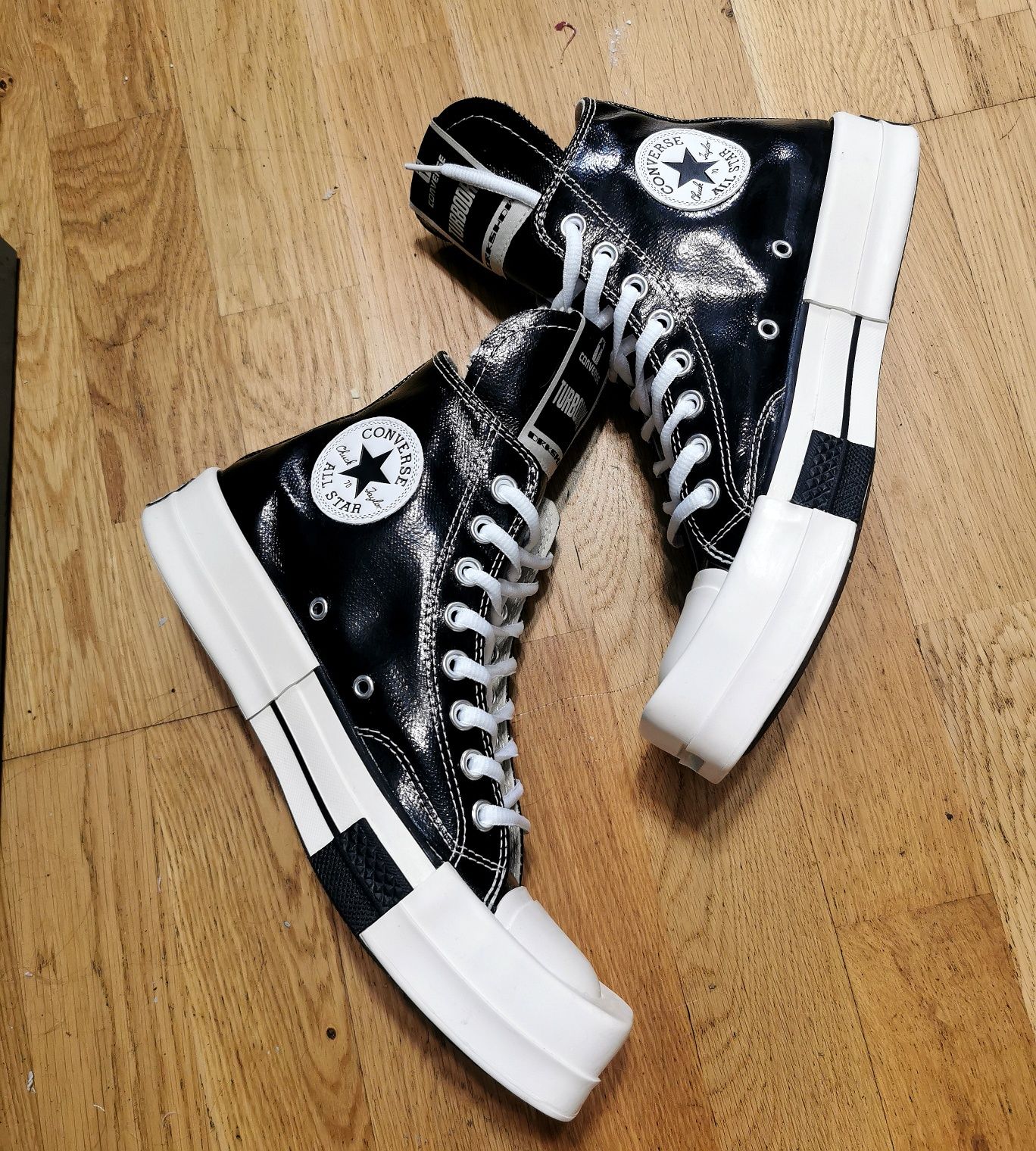 Converse ideoloooo
