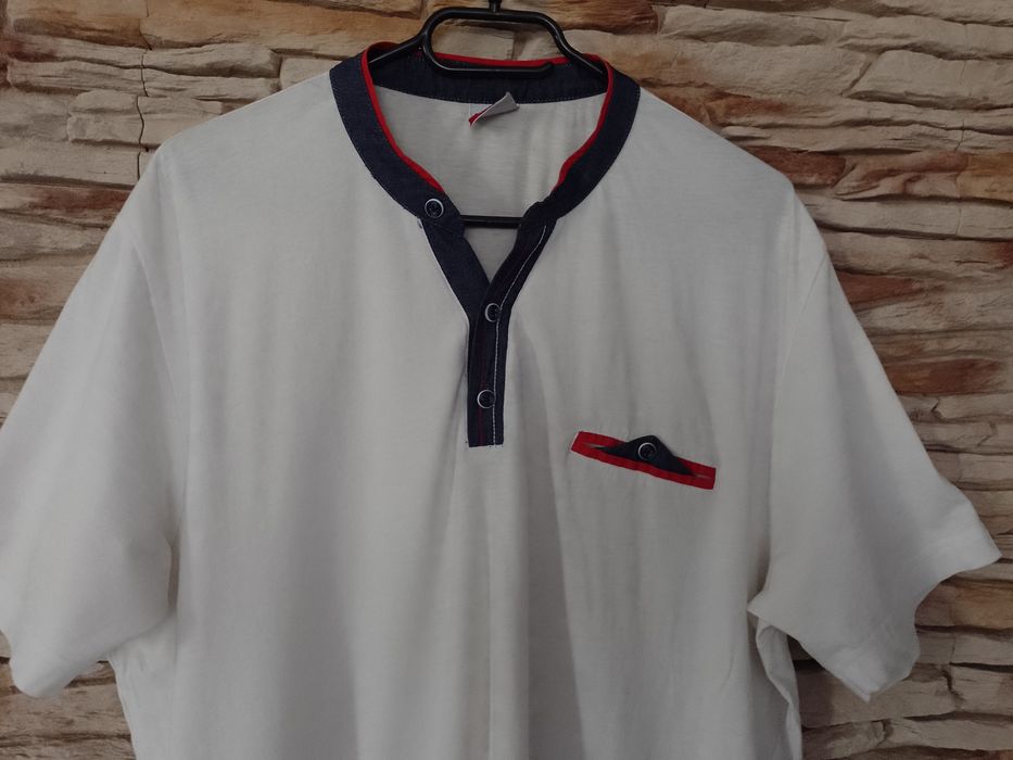 Biała koszulka męska rozm XL.