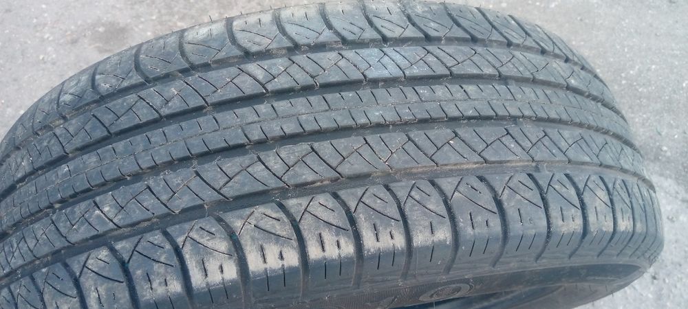 Комплект резини 215/60/17