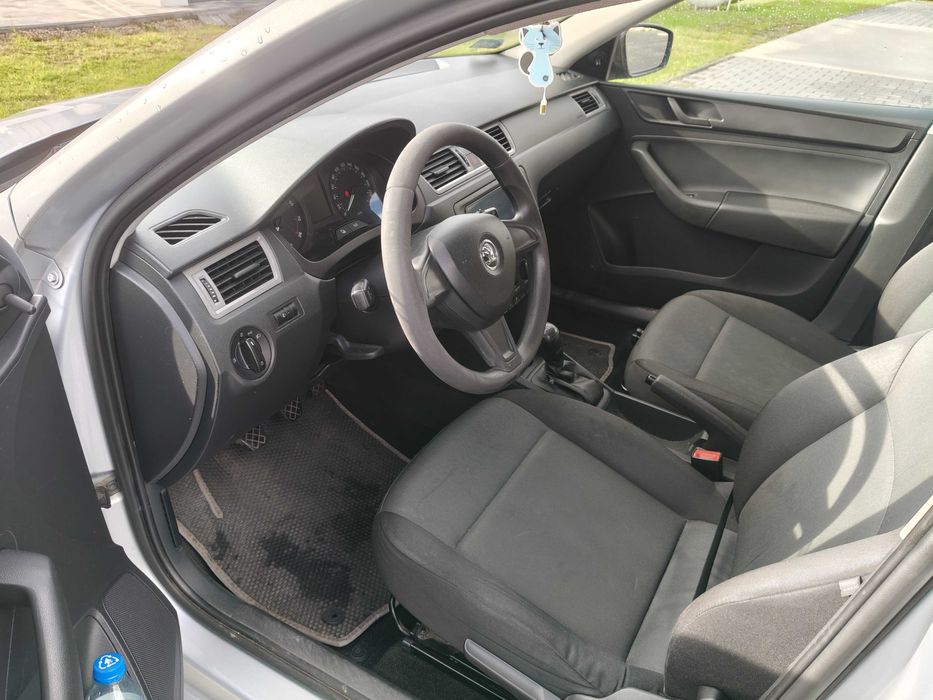 Skoda Rapid 1.2 tsi . Zadbane prywatny właściciel