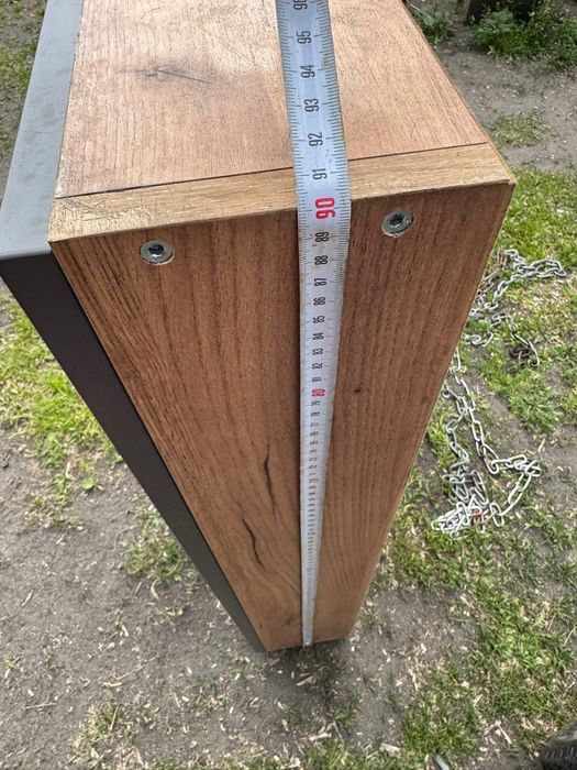 Szafka łazienkowa z lustrem