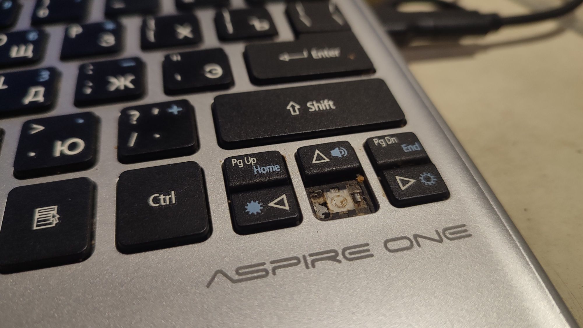 Acer Aspire One 756