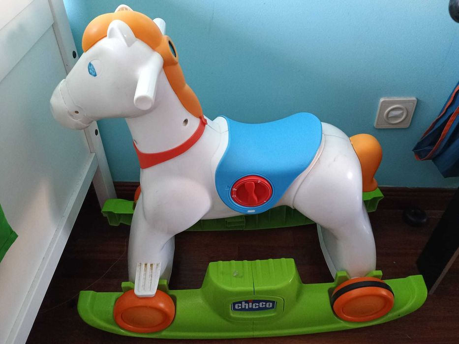 Cavalo de baloiço da Chicco