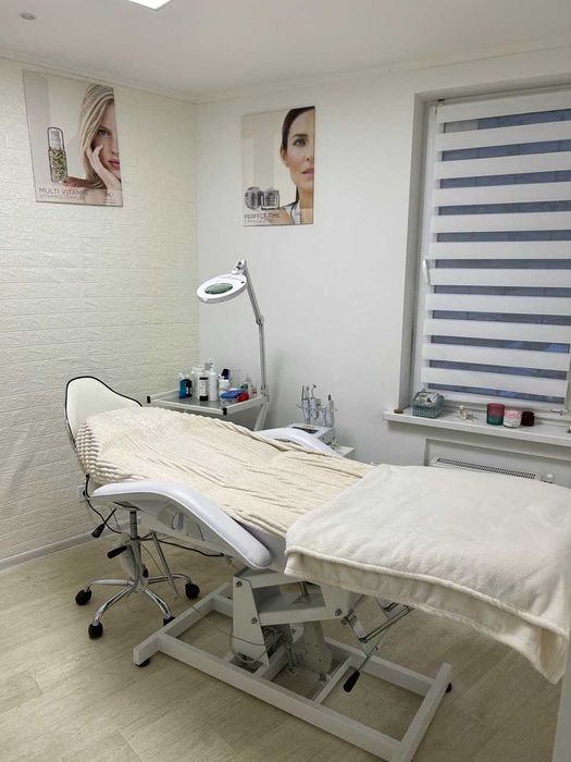 Продається кушетка косметологічна електрична