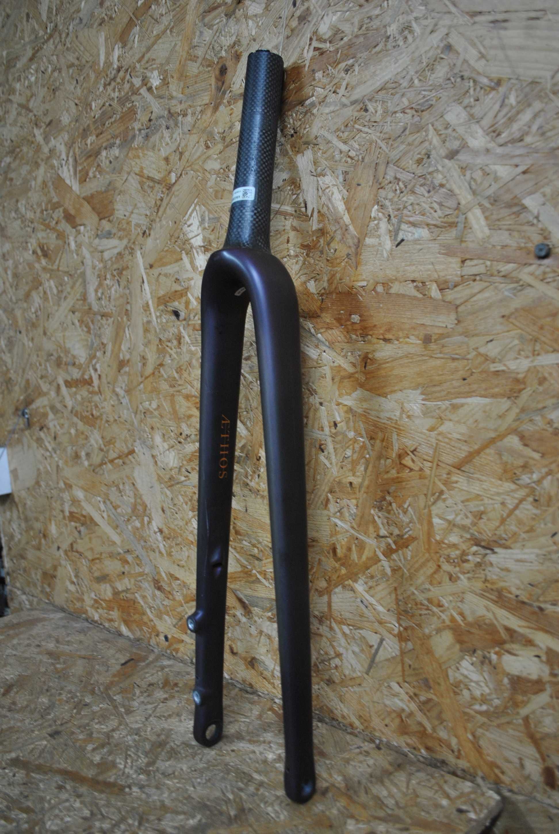 Specialized S-Works Aethos Carbon Widelec Szosa DISC 282g fork