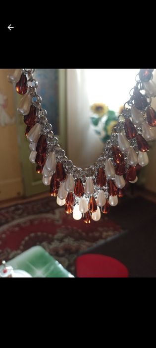 . Натуральный ЯНТАРЬ,  Бирюза, Аметист.