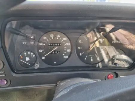 BMW Seria 3 BMW E21 318 automatic