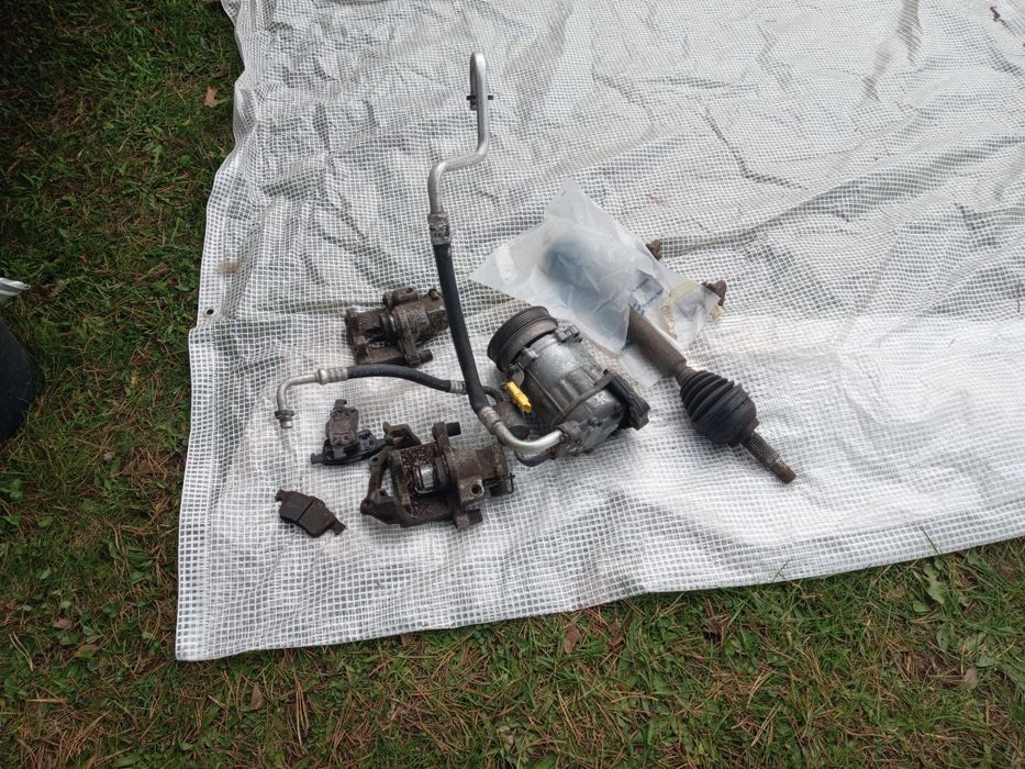 Laguna 2 kombi 2001r