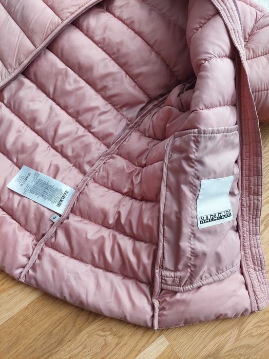 Kurtka Napapijri S/36 Aerons Hood przejściowa z kapturem pikowana