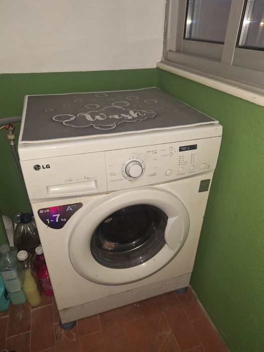 Máquina de lavar roupa LG