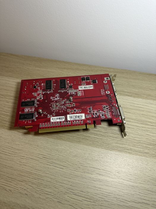 Grafica RX700S-D3H