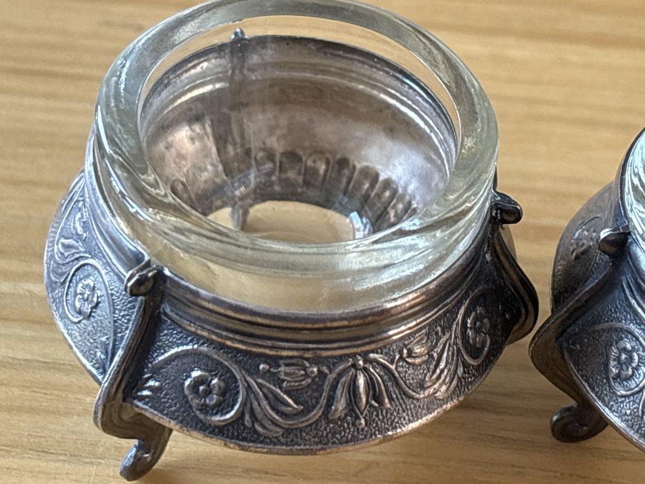 Stara posrebrzana ZSRR JUMMET solniczka z łżeczką - dwie sztuki!