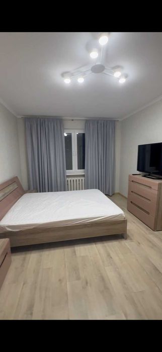 Оренда 2-кімнатна квартира Позняки, Осокорки, Урлівська,38, River Mall