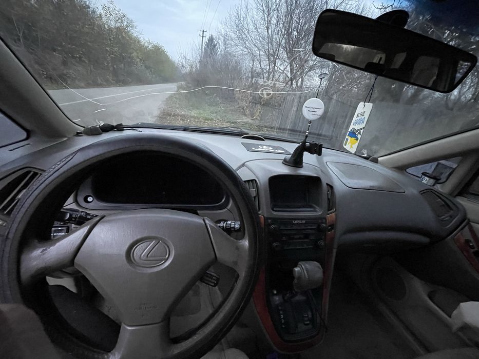 Продаю Lexus rx 300 рестайлінг передній привід