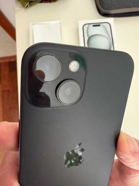 Vendo IPhone 15 - Como novo