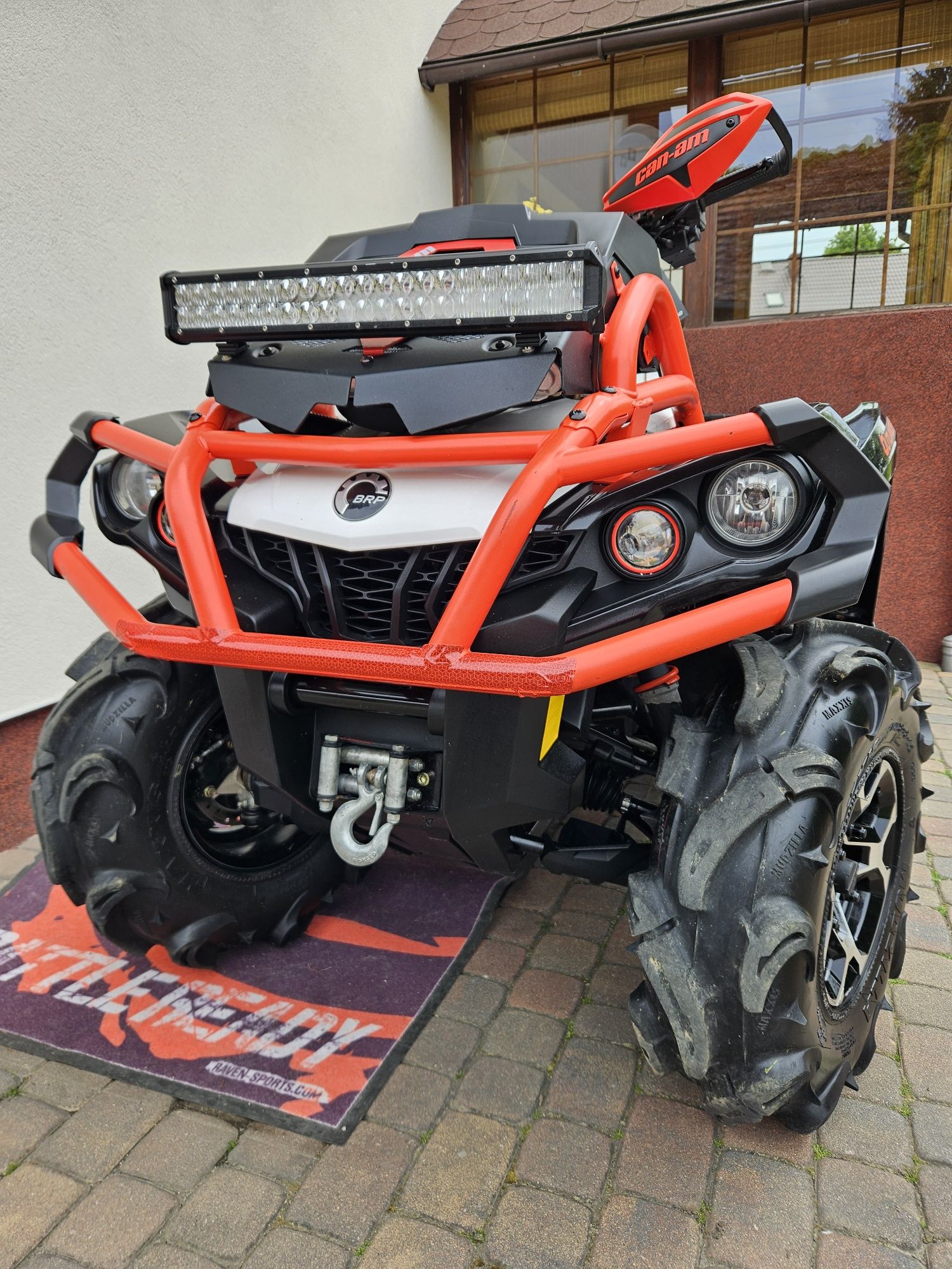 Can Am outlander 650 XMR -Angel Eyes -LED -91mth -zadbany!!!