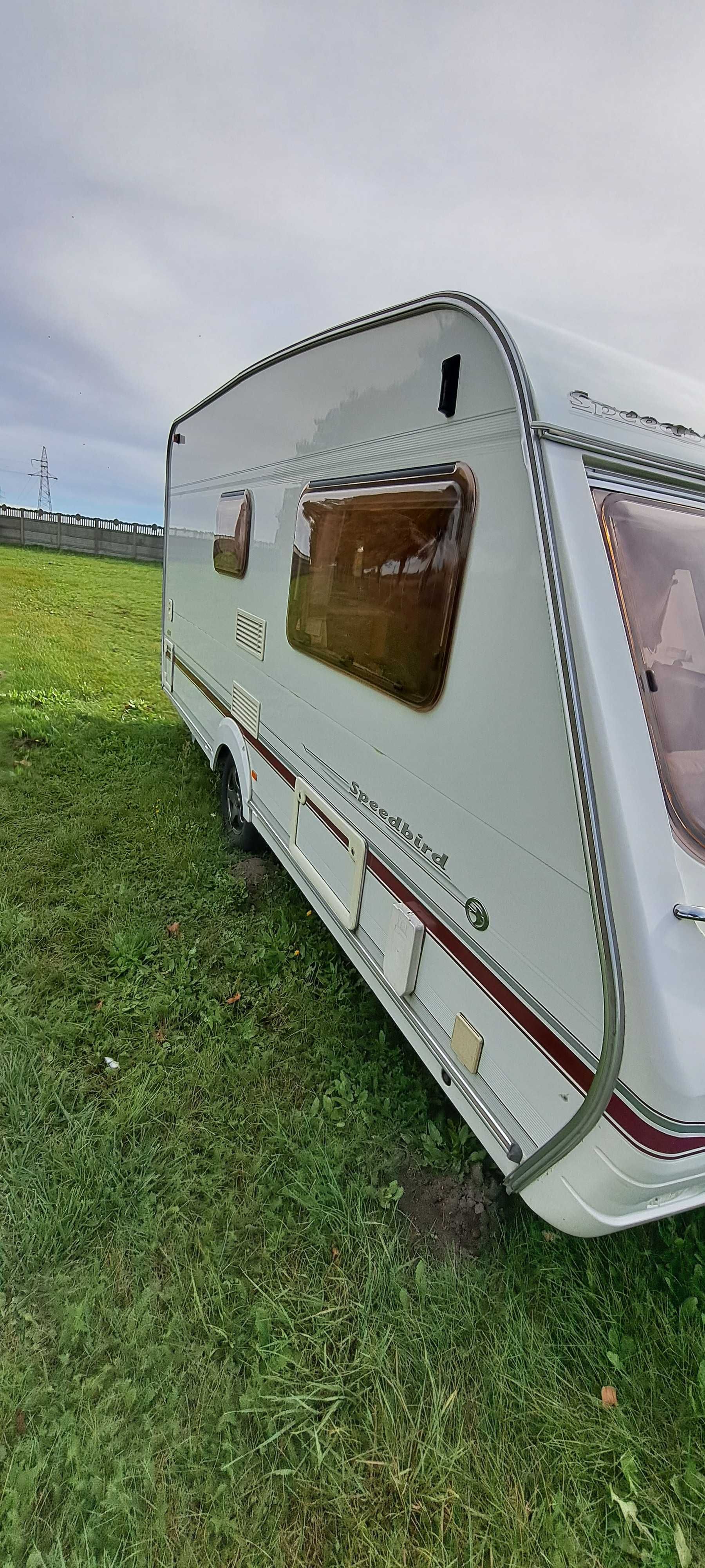 SWIFT SPEEDBIRD Przyczepa kempingowa