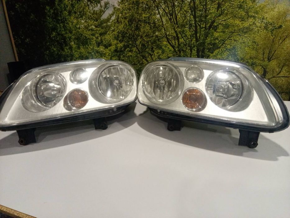 Фари головного світла vw touran