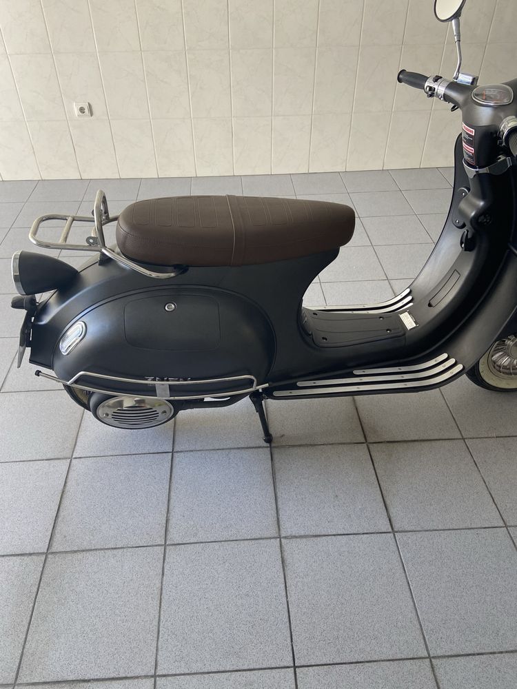 Mota imitar vespa 125