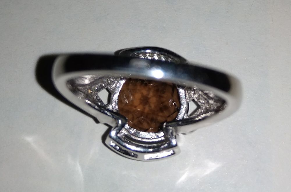 Серебряное кольцо с крупным дымчатым кварцем(раухтопазом).