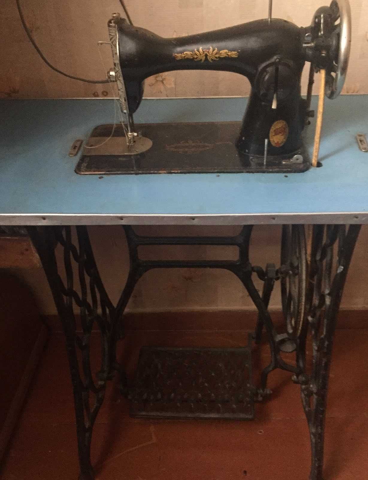 Продам швейну машинку Подолянка...