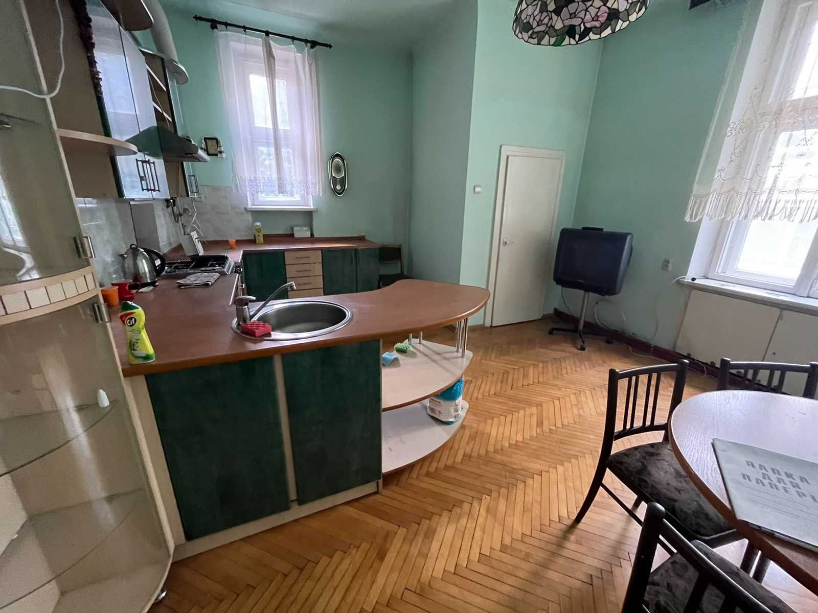Квартира в польському будинку в центрі міста по вулиці Грюнвальдська