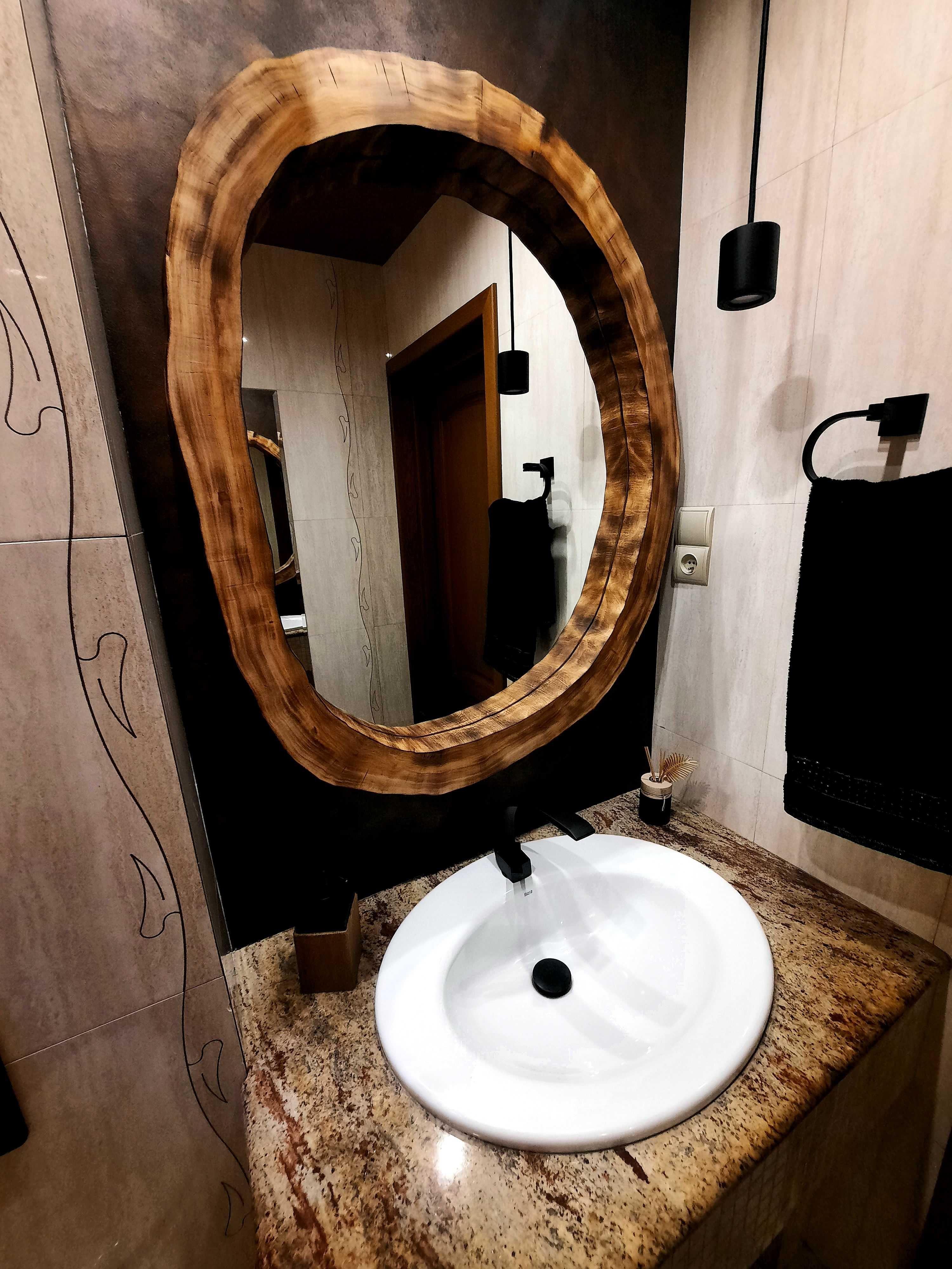 Designerskie drewniane lustro do łazienki