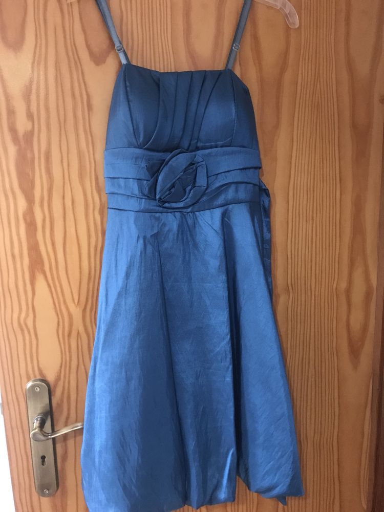 Vestido curto de festa