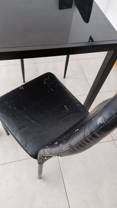 Mesa de vidro 4 lugares