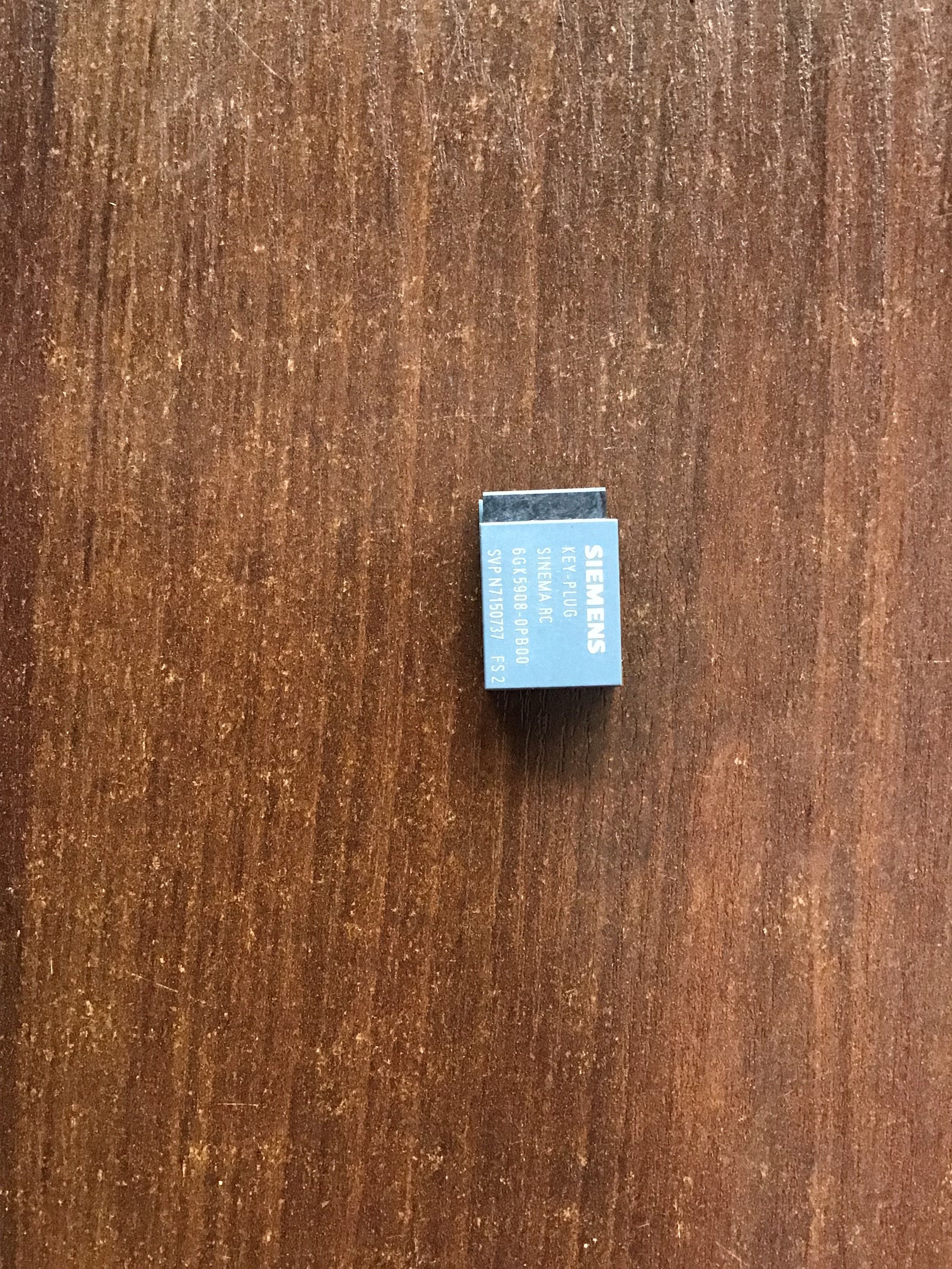 Siemens key plug 6GK5908-0PB00