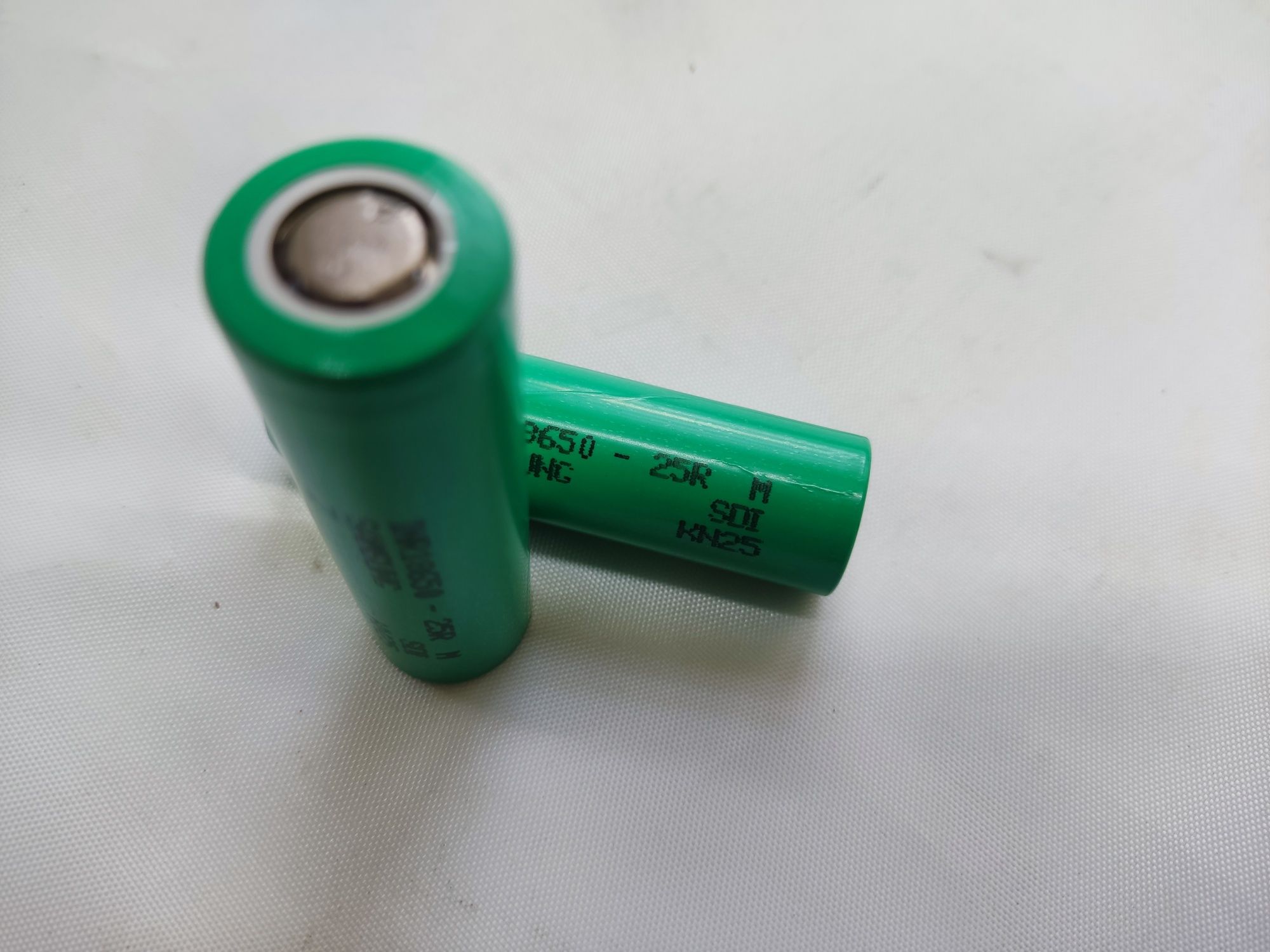10 X SZT Ogniwo Akumulator 18650 Wysokoprądowy SAMSUNG 25R 2500mAh/20A