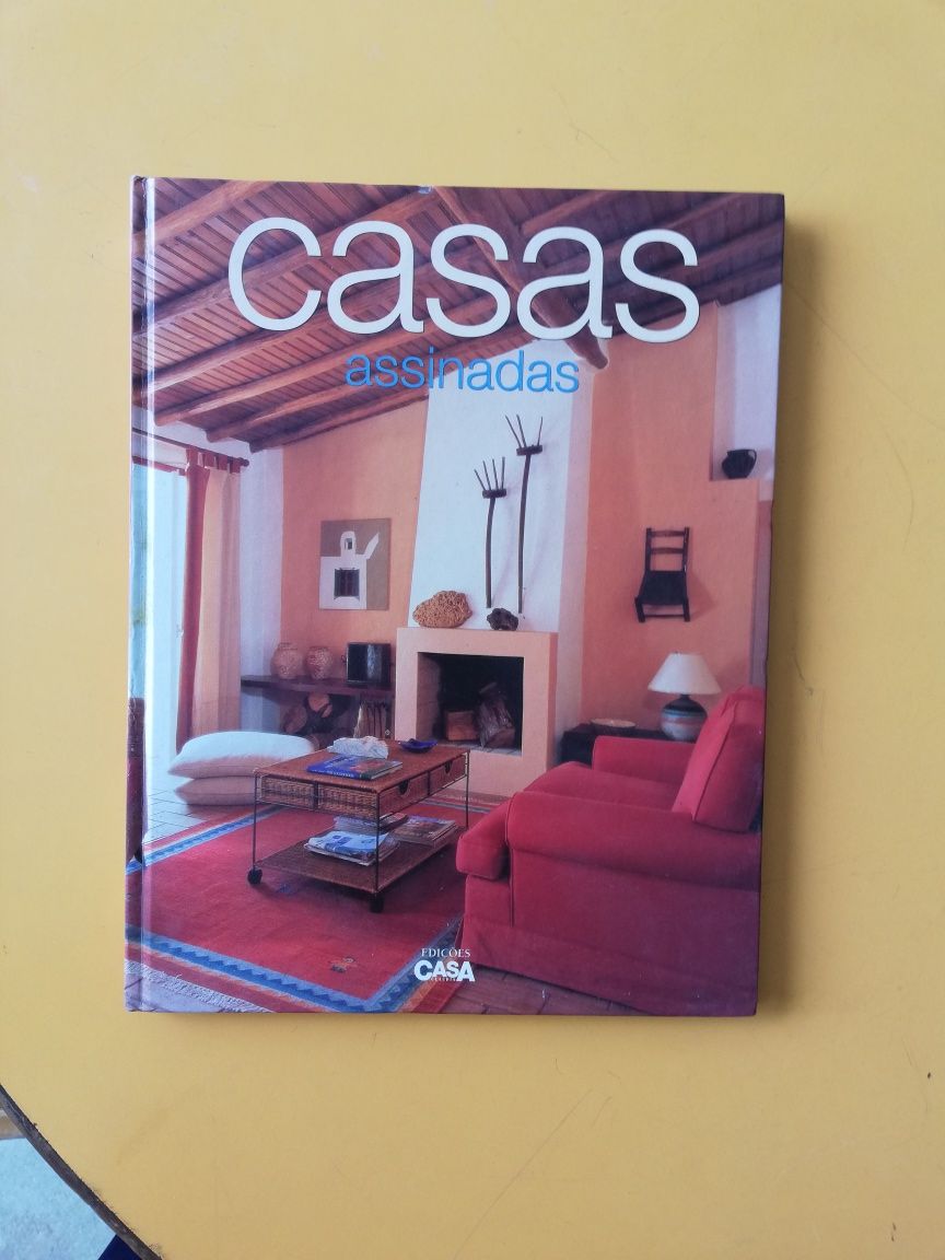 Revista Casas Assinadas