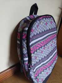 Mochila menina com bolso para computador