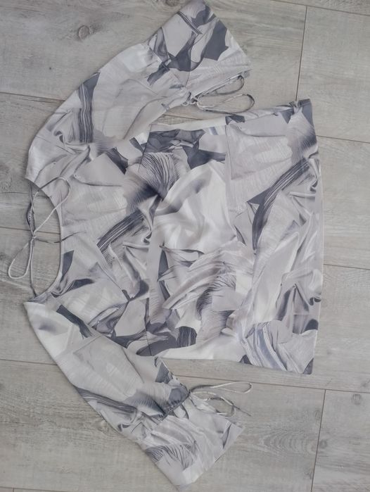 Elegancka bluzka damska 44