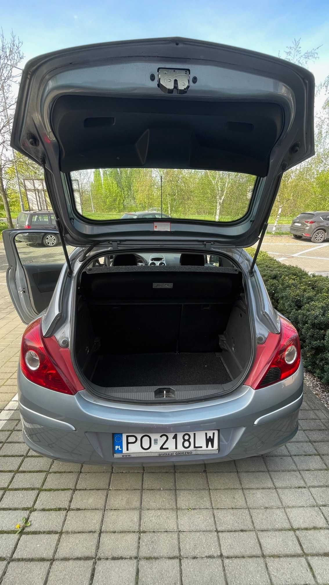 Opel Corsa 1.2 (przebieg 67.700km)