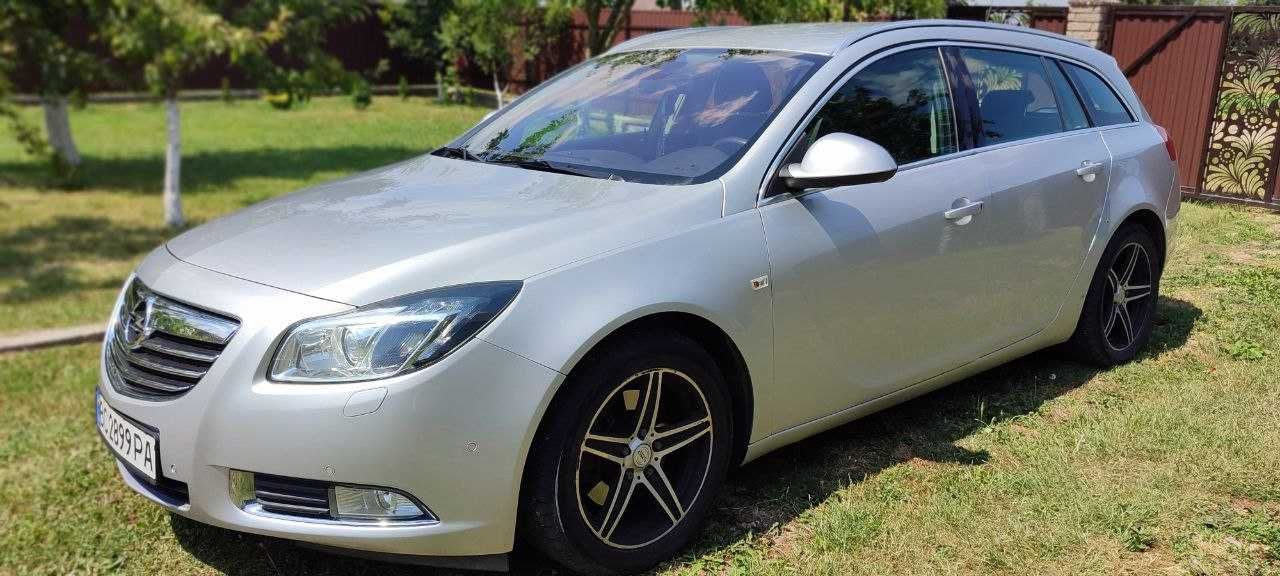 Продам Opel Insignia