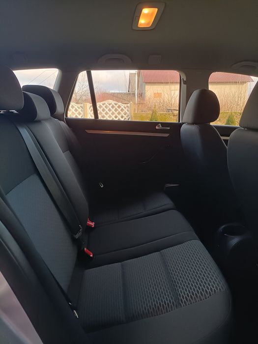 Volkswagen Golf 2011 р. 1.6TDI