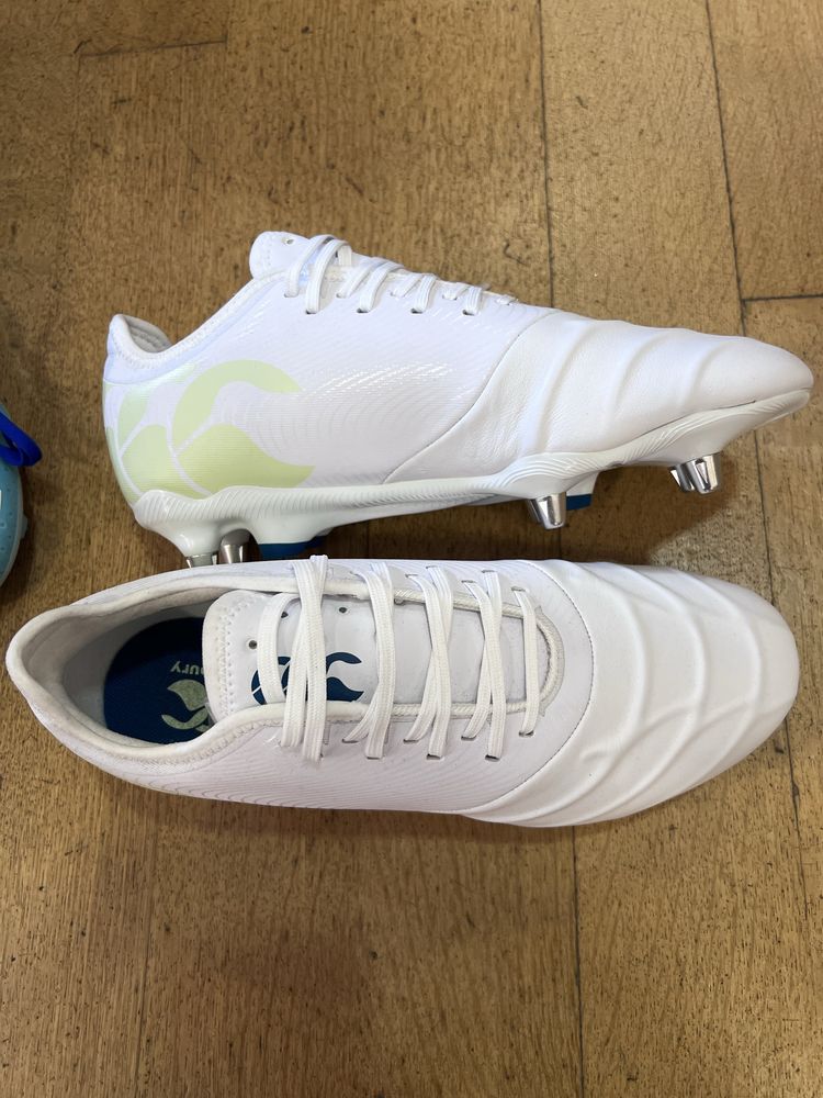 Chuteiras Sapatos de Rugby Canterbury Phoenix Genesis Team T.42 - NOVO