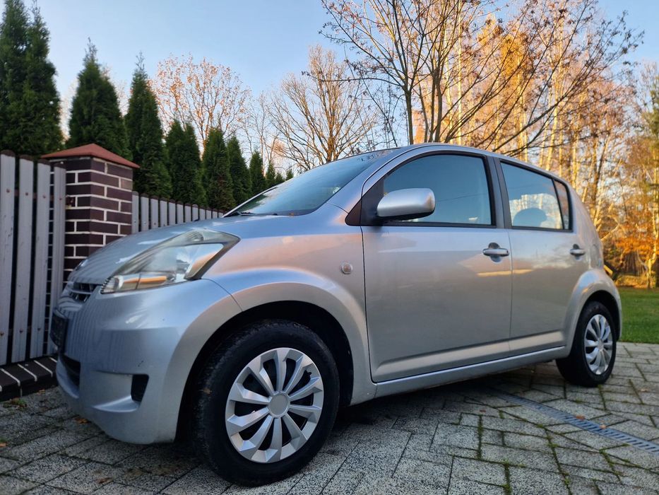 Daihatsu Sirion Daihatsu Sirion Aygo 1.0b klimatyzacja