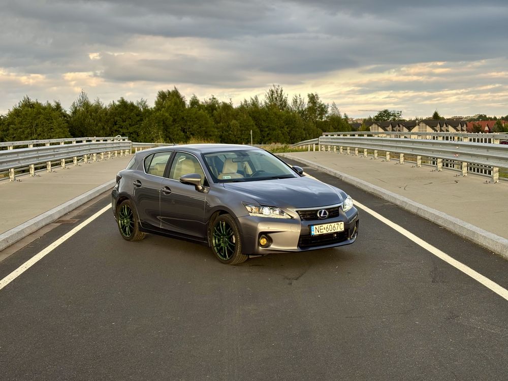 Lexus CT200h hybryda salon PL niski przebieg bardzo zadbany