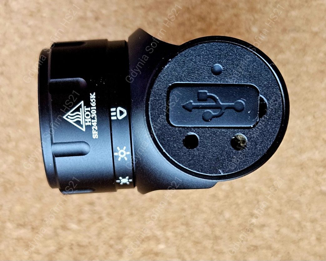 Sofirn hs21 , Nowa latarka, bateria 3000 mAh