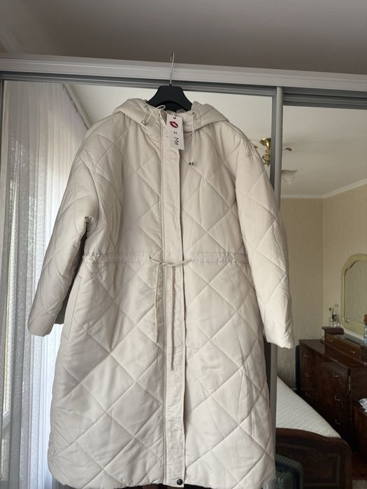 Продам пальто 56 розмір